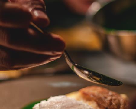 večerja v samostanski kleti