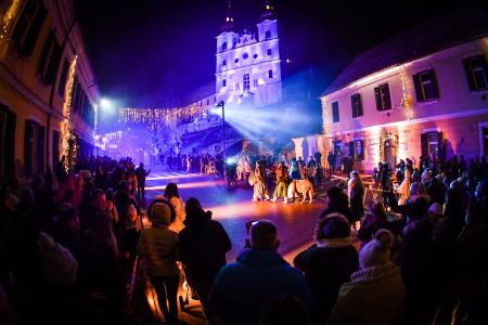 trojica_zive_jaslice_2021_12_26_MP7_7689_pigac_si